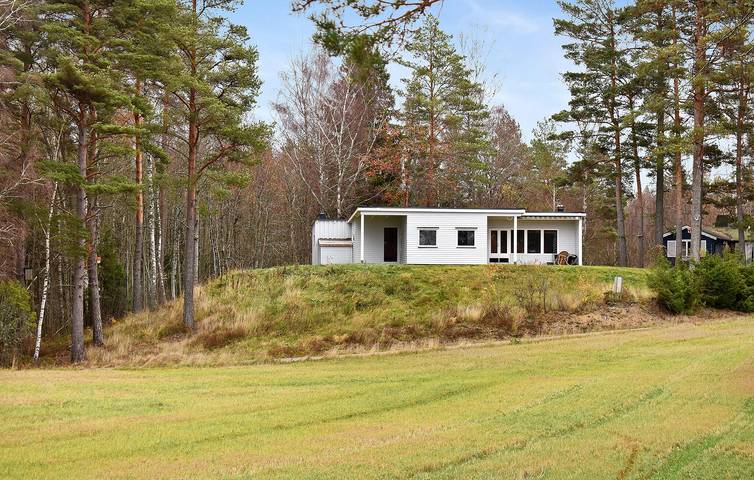 Bauernhof für 4 Personen, mit Seeblick und Garten in Schweden