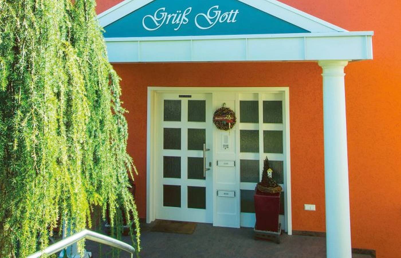 Ganze Ferienwohnung, Haus Hornisgrindeblick - Ferienwohnung, 90qm, 2 Schlafräume, max. 4 Personen in Renchen, Mittlerer Schwarzwald