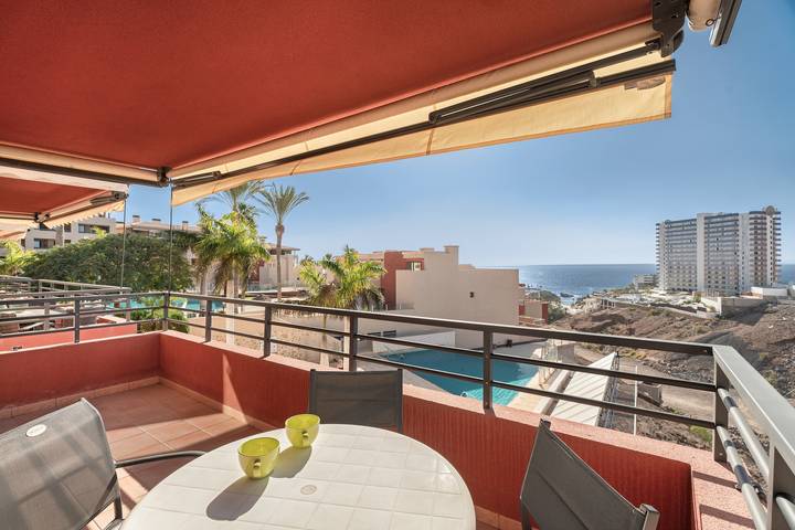 Appartement de vacances pour 4 personnes, avec Balcon ainsi que Jardin et Bassin pour enfant