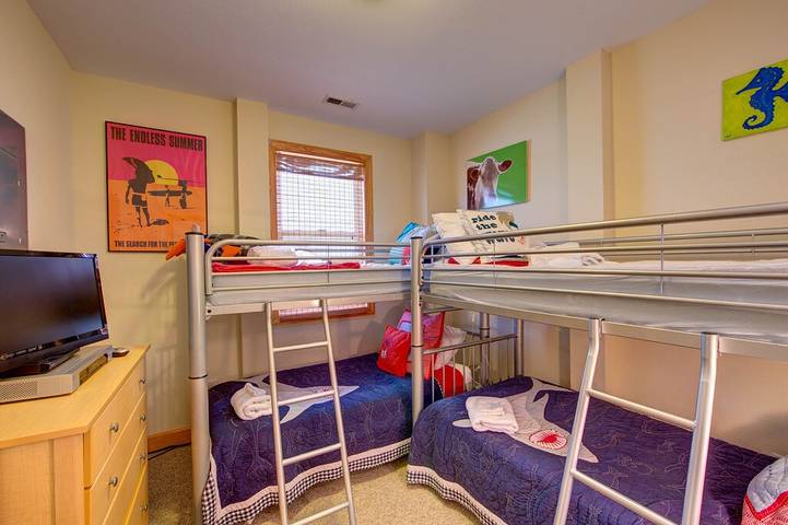 Vacation house for 10 people, with hot tub and terrace in Nags Head