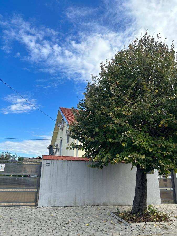 Gîte pour 5 personnes, avec jardin à Novi Sad - 4