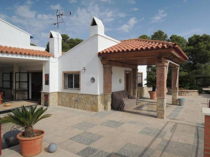 Casa rural para 2 personas, con piscina además de vistas y jardín en Comunidad Valenciana - 3