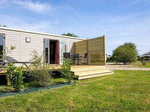 Camping pour 4 personnes, avec bassin pour enfant dans Cotentin