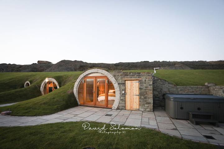 Camping for 6 people, with Garden in Mid-Wales