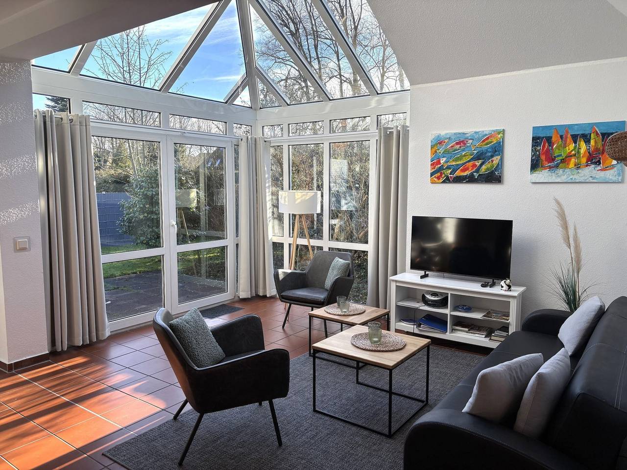 Gode Tied, Ferienhaus - Ferienhaus, Dusche, Wc, 3 Schlafräume in Aurich, Nordseeküste