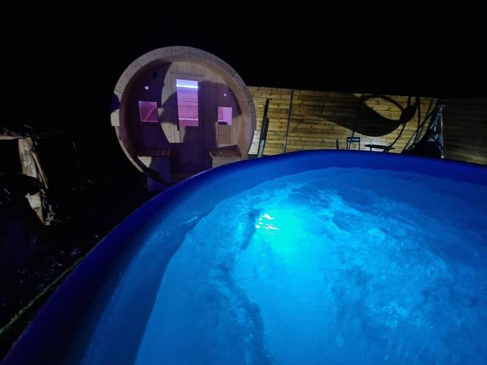 Location de vacances pour 2 personnes, avec sauna ainsi que jacuzzi et terrasse à Sailly-sur-la-Lys - 2