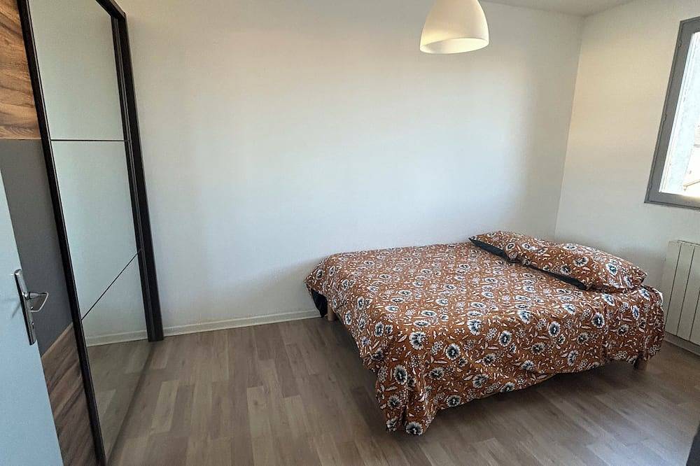 House & terrace - 2 steps from Stade de l'Aube in Troyes, Aube