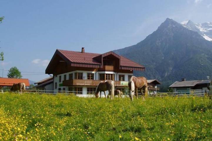 Ferienwohnung für 5 Personen, mit Balkon und Garten in Sankt Ulrich am Pillersee