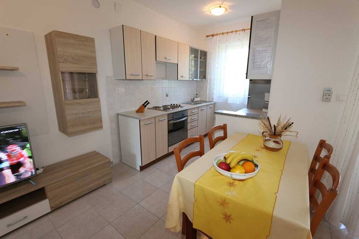 Ganze Wohnung, Ferienwohnung Dudović Damir (10040-A1) in Silo (Krk), Krk