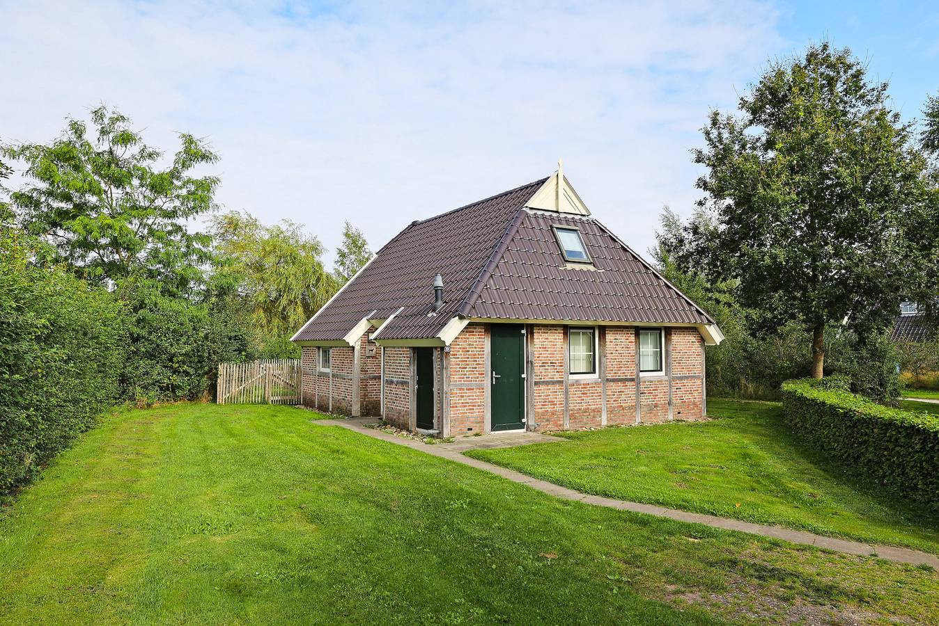 Bungalow für 6 Personen mit Terrasse in Drenthe
