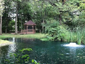 Bed And Breakfasts for 2 Guests in Superior Township, Michigan, Picture 4