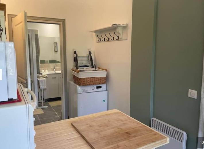 Gîte pour 2 personnes, avec piscine ainsi que terrasse et jardin, animaux acceptés dans le Var - 4