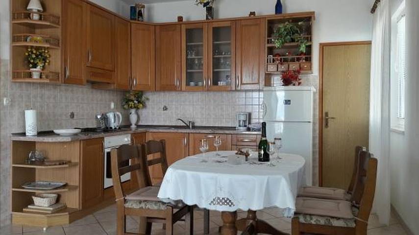 Ganze Wohnung, Ferienwohnung in Postira mit Meerblick, Terrasse, Klimaanlage, W-Lan (5124-1) in Postira, Brac