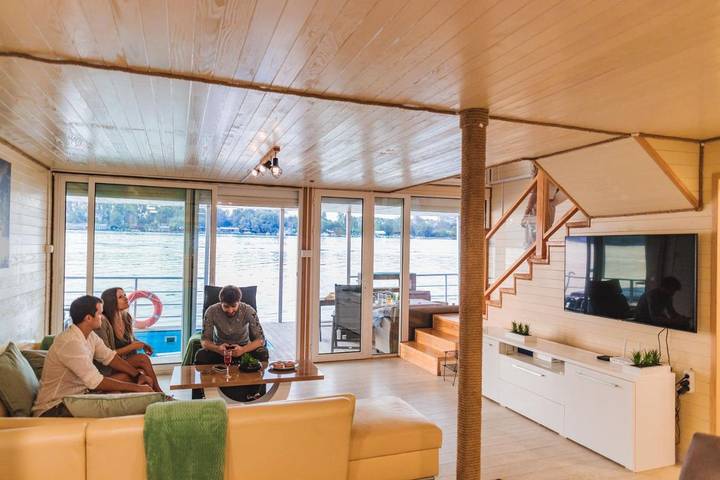 Ferienwohnung für 10 Personen, mit Whirlpool und Terrasse sowie Pool und Sauna in Belgrad - 3