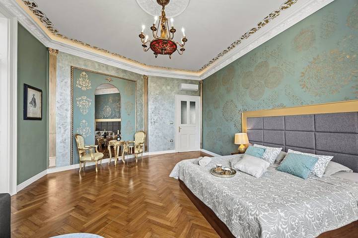 Entire apartment, Villa Muenz Luxurious Residence in Pula-Medulin, Pula