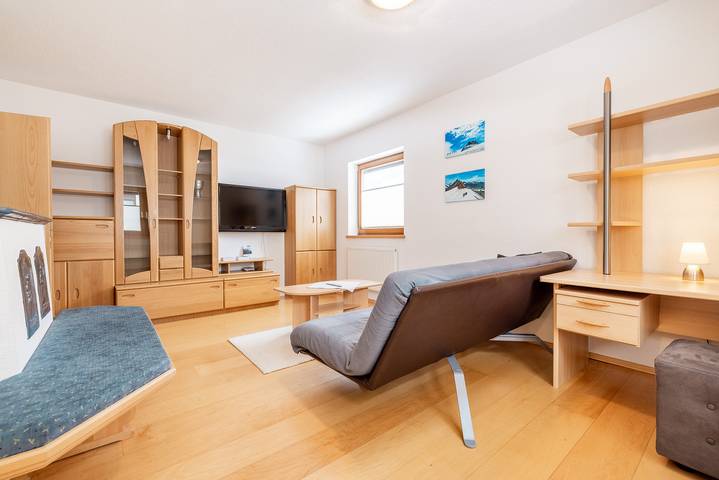Ganze Ferienwohnung, Marlenka Appartement in Stubaier Alpen, Umhausen