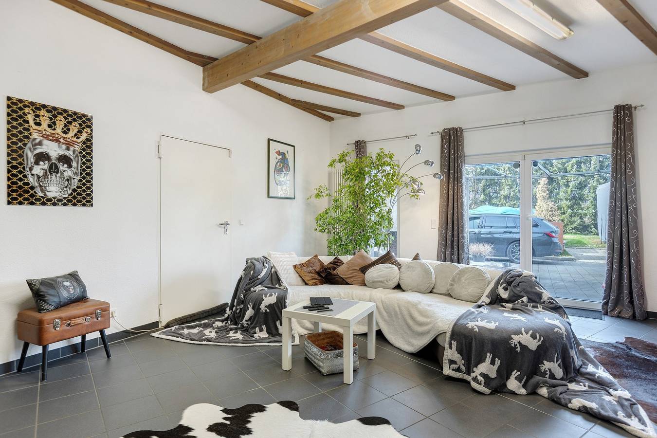 Appartamento intero, Deluxe Loft Hegau-Bodensee: Eleganza e Comfort vicino al Lago di Costanza in Hilzingen, Hegau