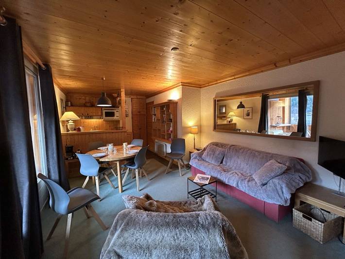 Gîte pour 6 personnes, avec balcon dans Meribel-les-Allues