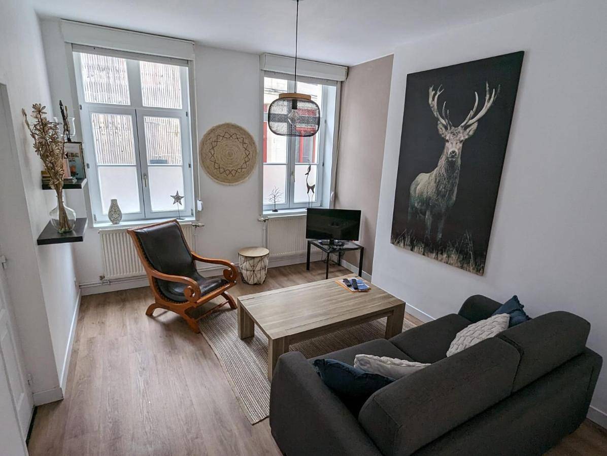 Appartement entier, Two-Bedroom Apartment in Arras, Région d'Arras