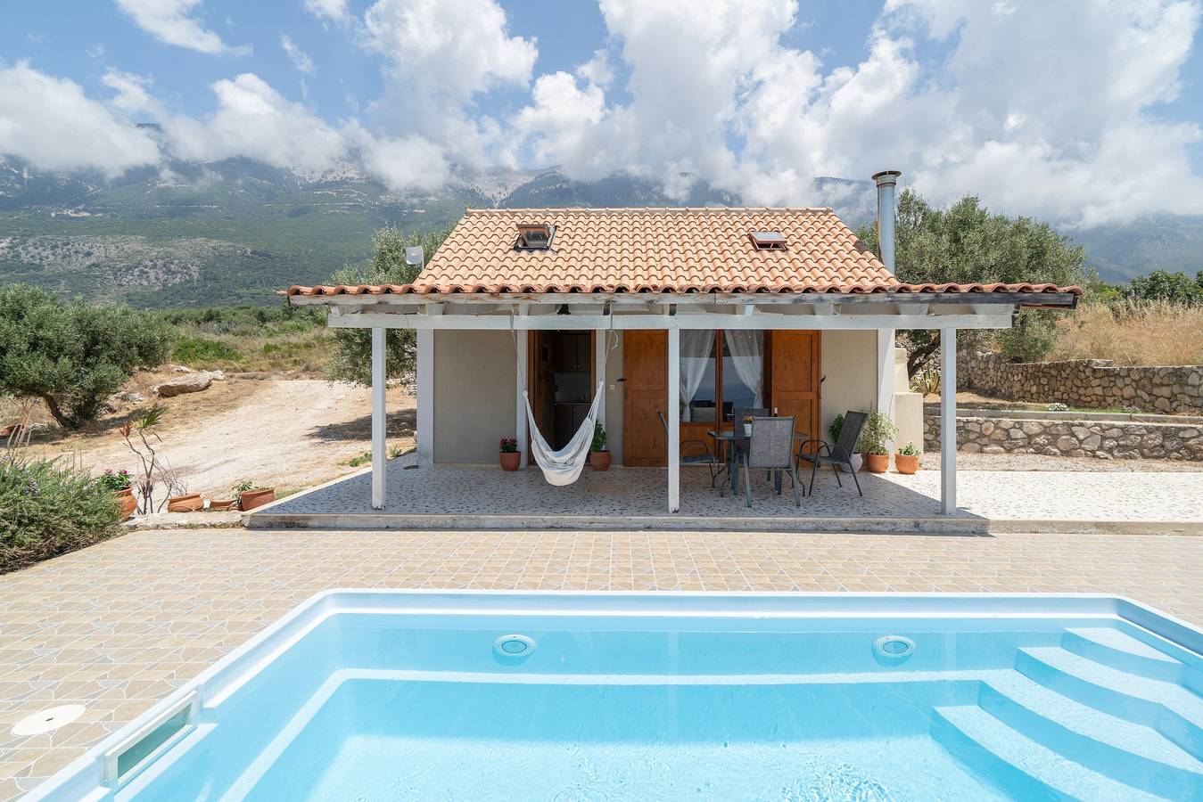 Country Green House in Lourdas – Abgeschiedenes Waldrefugium mit Meerblick in Kefalonia