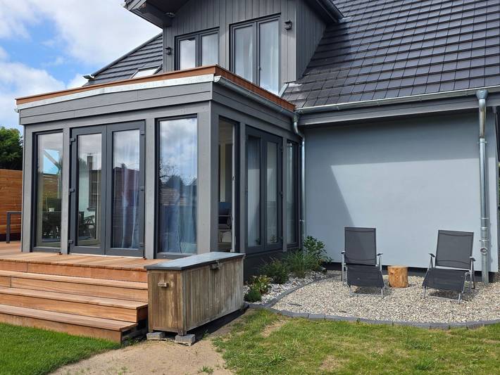 Ferienwohnung für 4 Personen, mit Terrasse und Garten sowie Sauna in Wustrow - 2