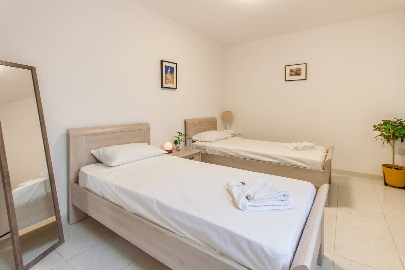 Swieqistay room5 shared bath - Paceville in San Giljan, Isla de Malta