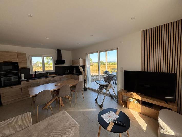 Location de vacances pour 6 personnes, avec terrasse dans Relanges