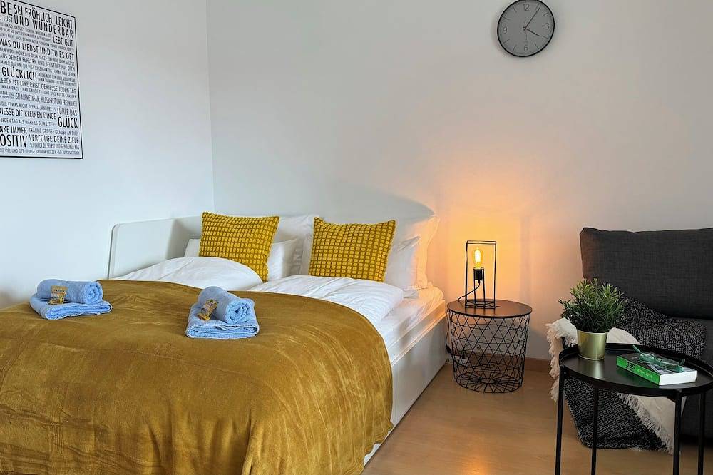 Ganze Wohnung, Wohlfühl-Apartment mit toller Aussicht + nahe des Uniklinikums Augsburg in Neusäß, Bayerisch Schwaben