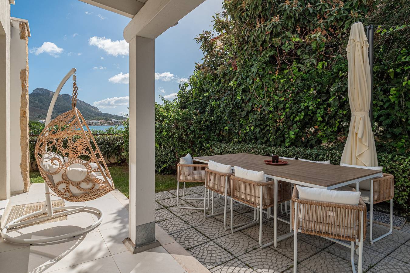 Villa "Cormorani 1" met Uitzicht op Zee, Jacuzzi & Wifi in Golfo Aranci, Costa Smeralda