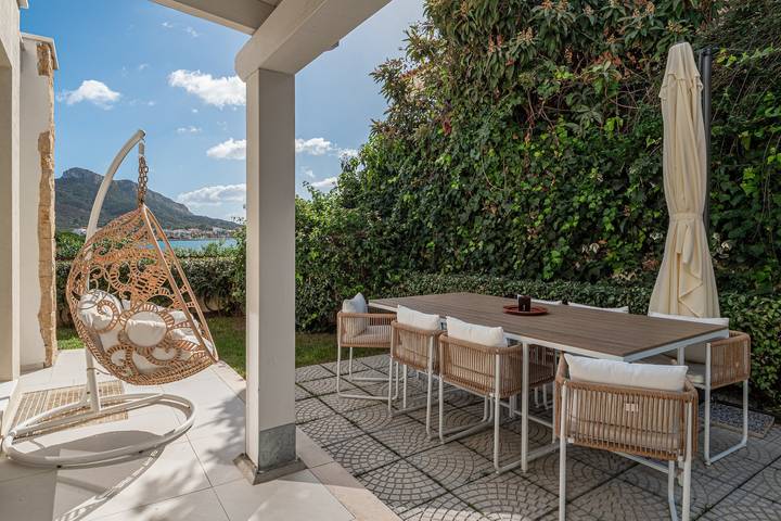 Location de vacances pour 7 personnes, avec jacuzzi et jardin à Golfo Aranci - 2