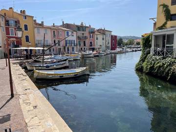 Gîte pour 5 personnes, avec vue dans Office De Tourisme De Martigues