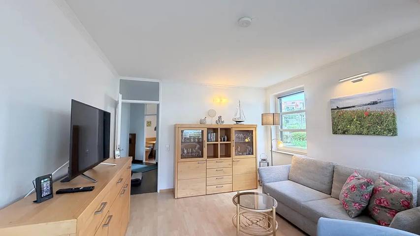 Ferienwohnung für 4 Personen, mit Pool und Sauna sowie Terrasse und Garten in Hagnau am Bodensee - 3