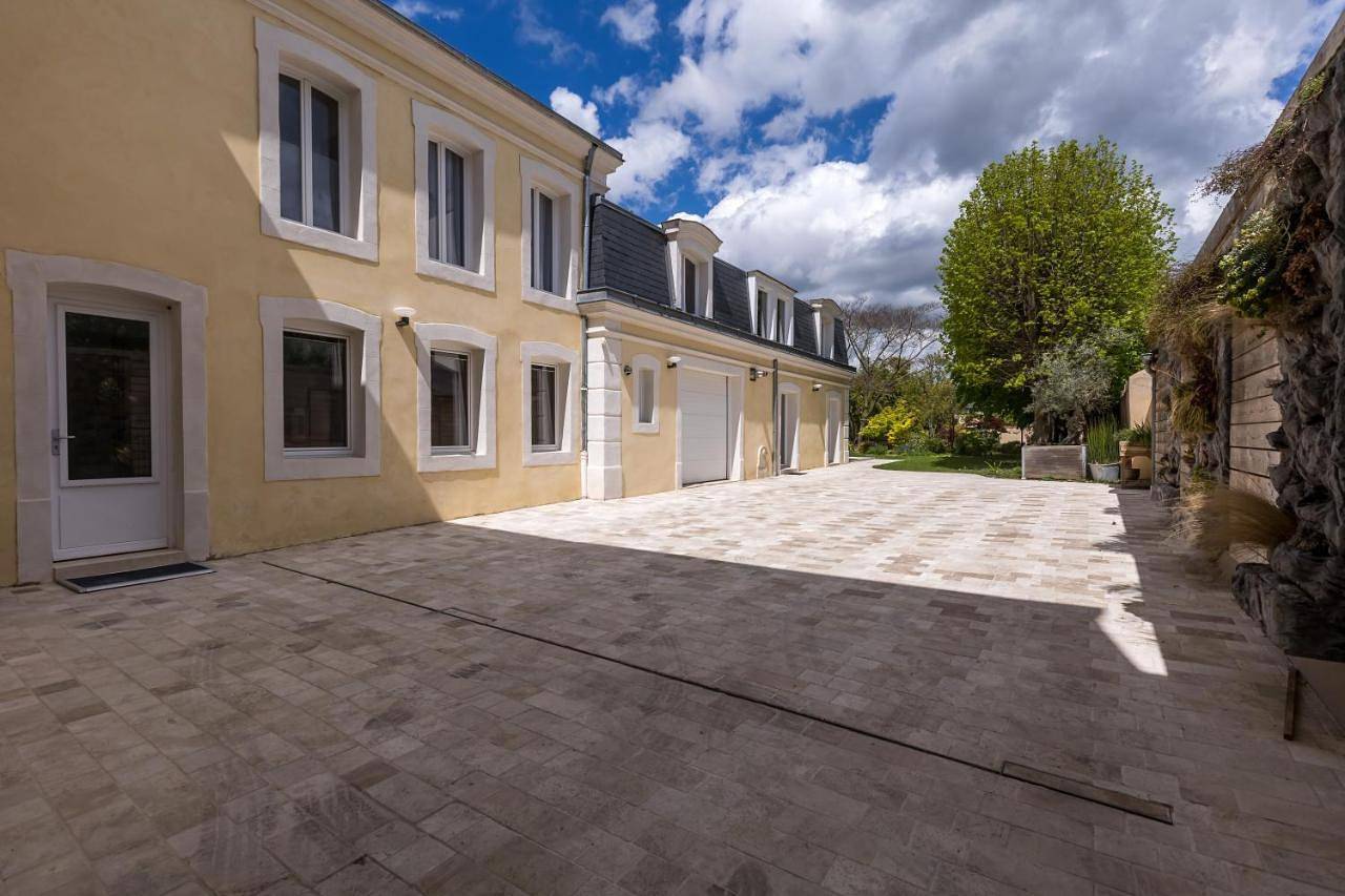 Double Room with Private Bathroom in Le Mans, Sarthe