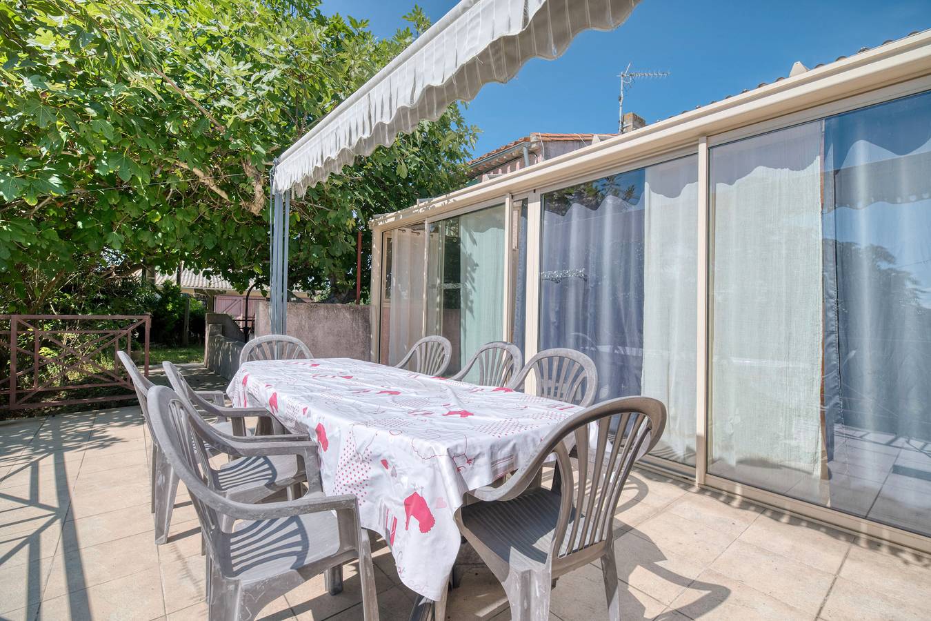Gîte le lilas - casa rural en la granja "la capelle" in La Cassaigne, Región de Carcassonne