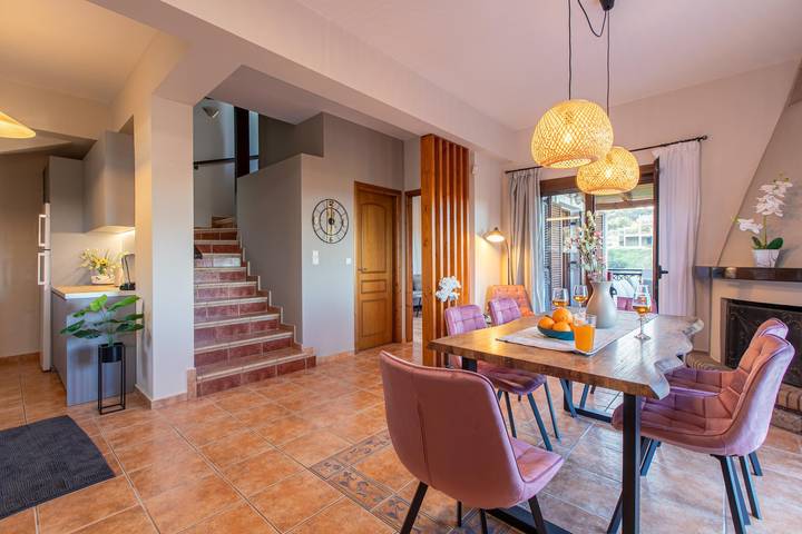 Location de vacances pour 8 personnes, avec bassin pour enfant dans Stalos - 4