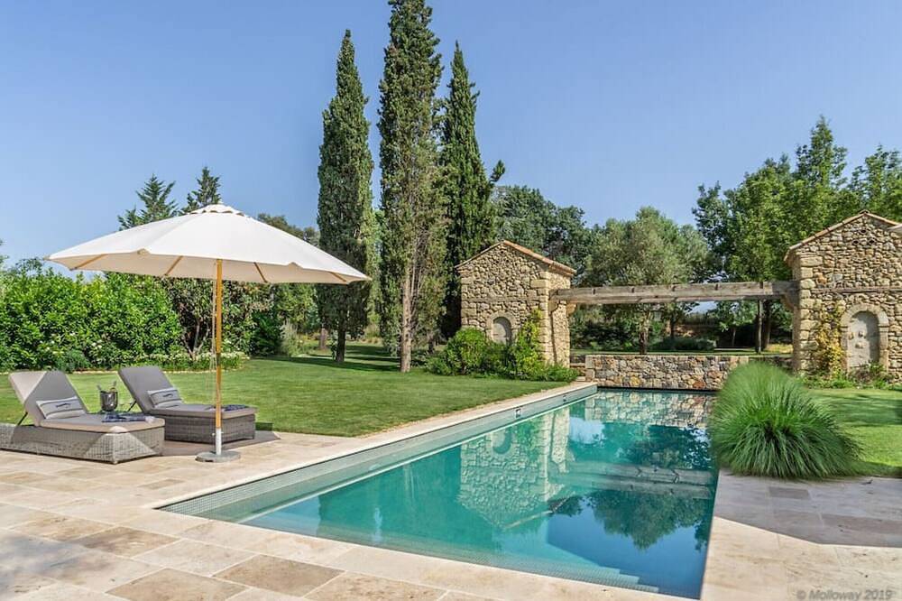 Beautifully renovated Mas surrounded by vineyards in Saint-Pargoire, Région de Lodève