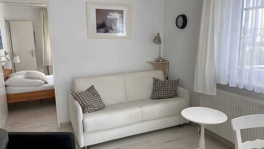 Ganze Wohnung, Kompakte 2-Zimmer-Wohnung mit Strandkorb im Garten, strandnah in Dahme, Ostholstein