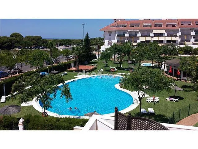 Apartamento de vacaciones para 5 personas, con piscina además de jardín y vistas - 1