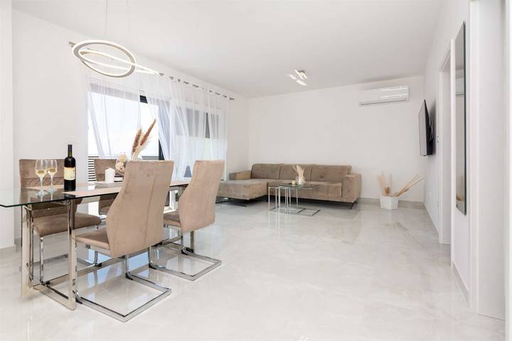 Ferienwohnung für 5 Personen, mit Balkon auf Vir - 4