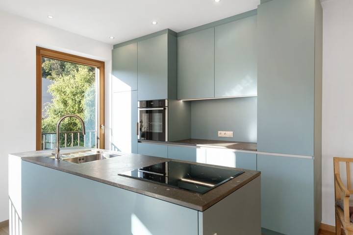 Ganze Wohnung, Ferienwohnung 'Plattwies' mit Bergblick, privater Terrasse und Wi-Fi in Völlan, Lana