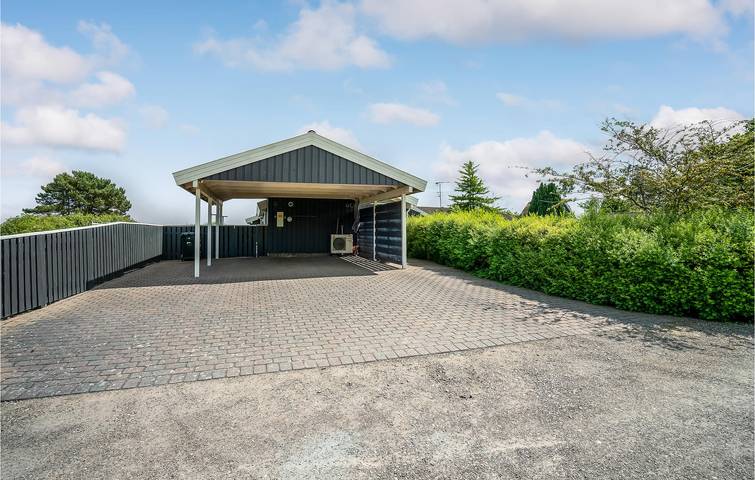 Ferienhaus für 5 Personen, mit Terrasse und Whirlpool sowie Garten und Sauna in Binderup Strand - 3