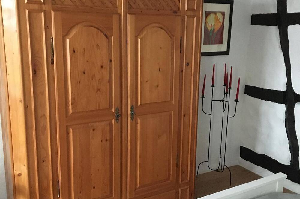 Ganze Wohnung, Ferienwohnung Rabennest - Ferienwohnung mit Dachterrasse in Burg Eltz, Hatzenport