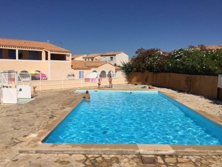 Studio pour 3 personnes, avec piscine et terrasse