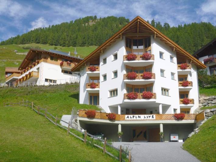 Appart’hôtel pour 6 personnes, avec balcon ainsi que vue et sauna