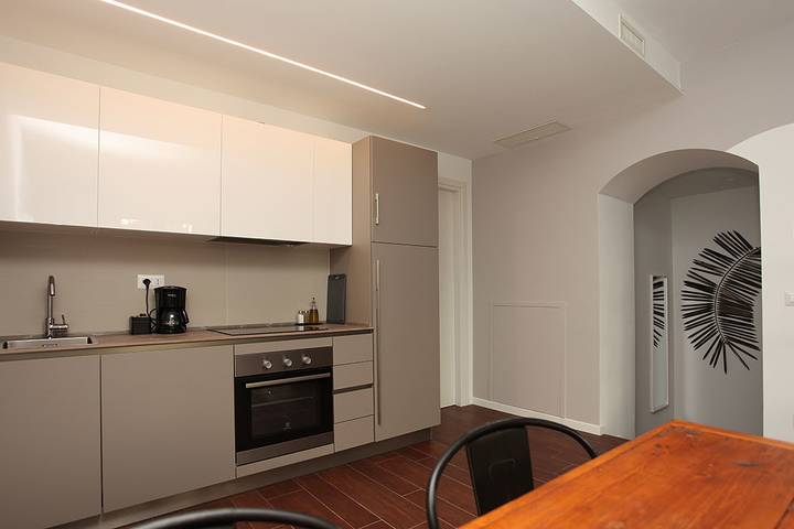 Ferienwohnung für 4 Personen, mit Pool und Garten sowie Terrasse und Ausblick in Fermo - 3