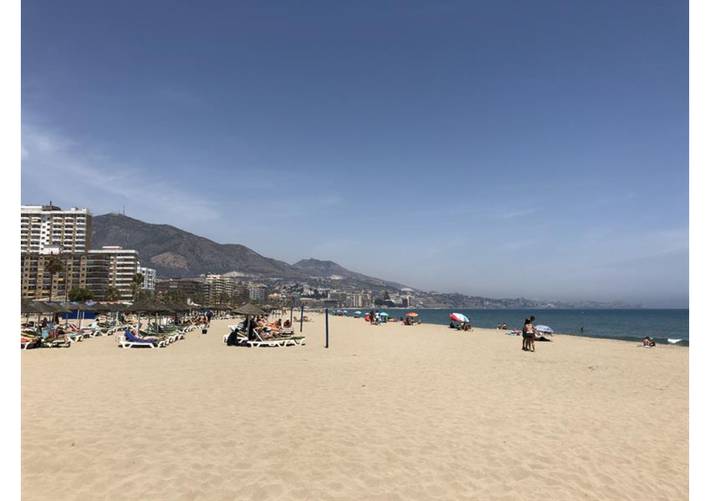 Entire apartment, Apartamento Las Salinas with A/C & Wi-Fi in Los Boliches, Fuengirola
