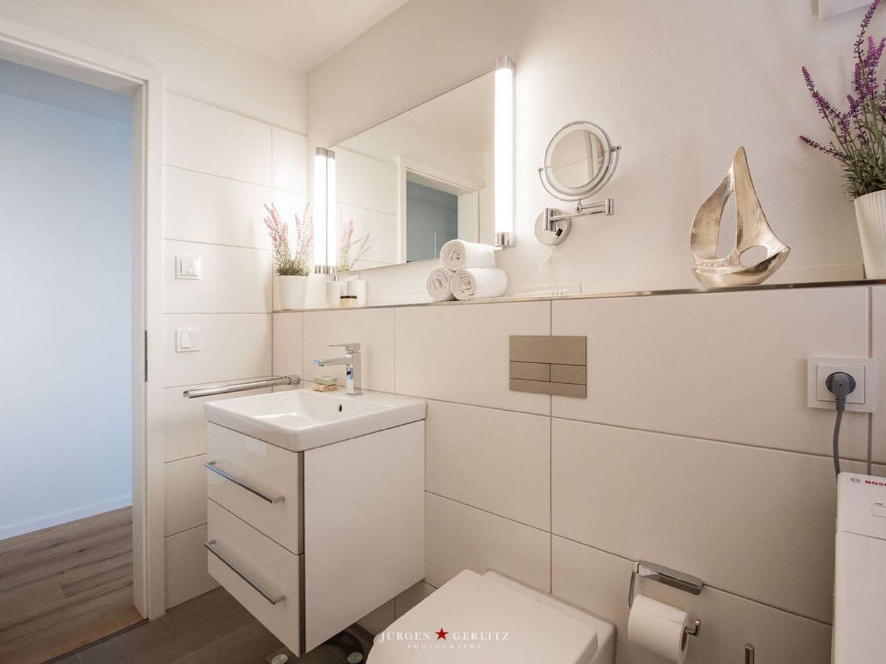 Ganze Wohnung, Knurrhahn - Aufzug, Duschbad, Waschmaschine, Hafenblick, Balkon, Fahrradschuppen in Olpenitz, Kappeln