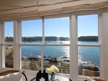 Log Cabin for 4 People in St Mawes, Cornwall, Photo 1