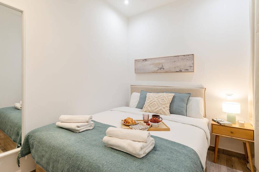 Apartamento entero, Apartamento + Zona de trabajo Chamberí in Chamberí (Madrid), Madrid