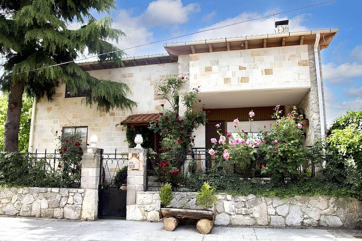 Ferienhaus für 12 Personen, mit Garten und Terrasse - 1